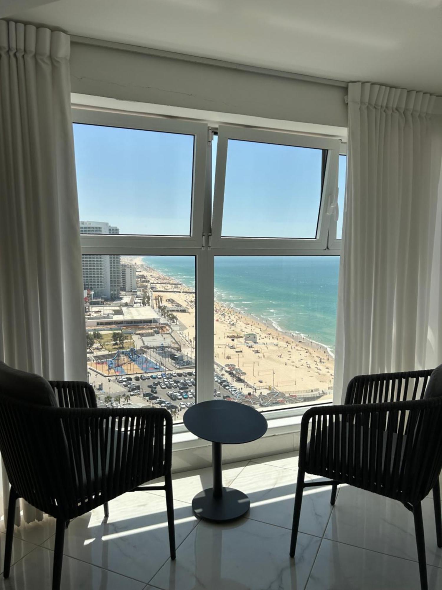 סוויטת אהבה מתוקה על הים-Sweet Love Suite On The Sea Bat Yam Ngoại thất bức ảnh